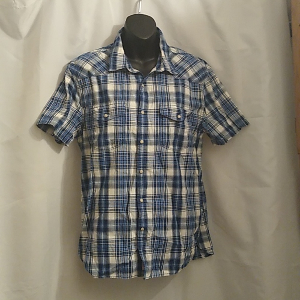 Blue Lucky Brand short sleeve button down flannel shirt